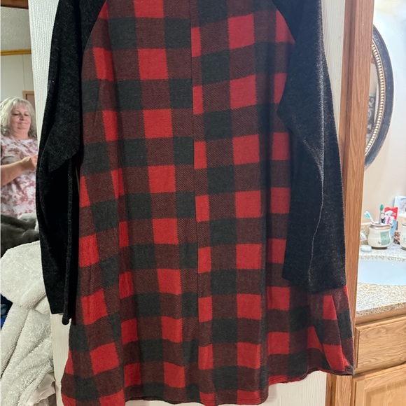 Celeste Red and Black Plaid Tunic - Picture 2 of 5